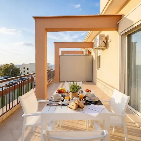 Апартаменты Skyline Mirjana - Terrace Loft Бари